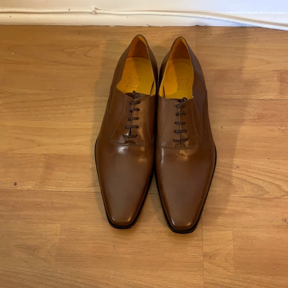 Undandy leather oxfords size 12. Never worn. Like new.